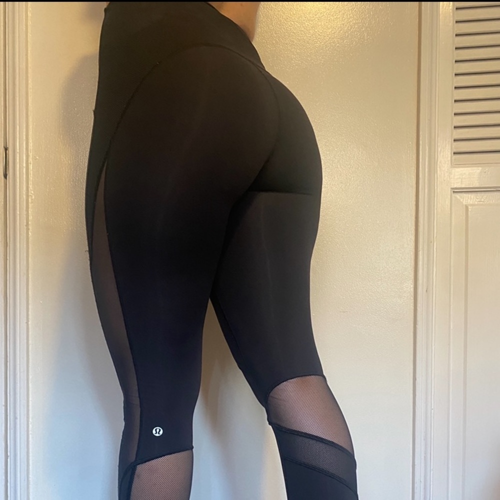 Lululemon leggings with mesh